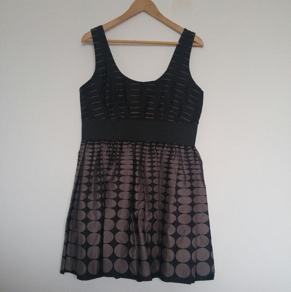 NWOT Black & Gray Circle Pattern Skater Dress - Picture 6 of 12